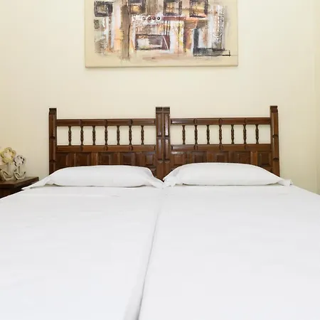 Rentalmar Mercurio Apartment *